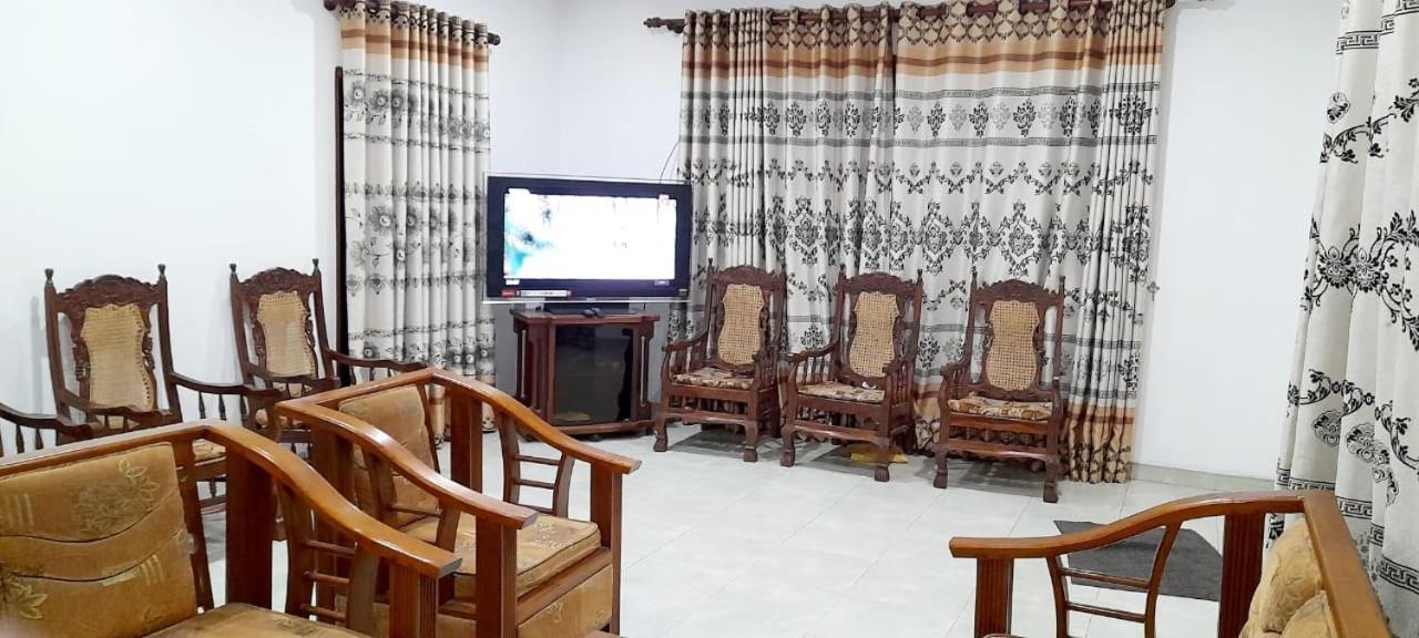 Vistar House *